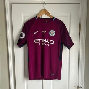 Manchester City Nike Plum Soccer Jersey with Team Crest Medium